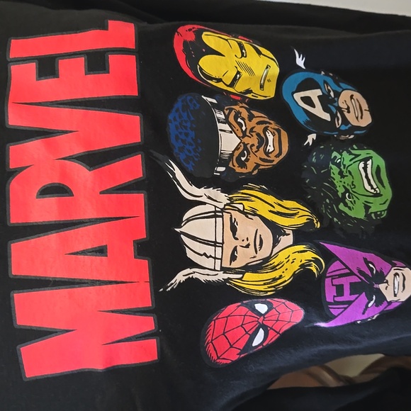 Marvel REVERSIBLE Black Sweatshirt Colorful Characters To White Faces Medium EUC - Picture 2 of 7